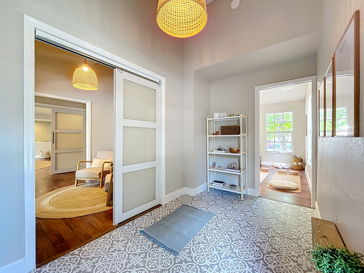 Consultation room rental Mount Dora – Room 2